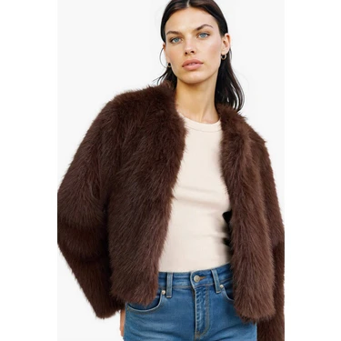DeFacto Regular Fit Kısa Suni Kürk