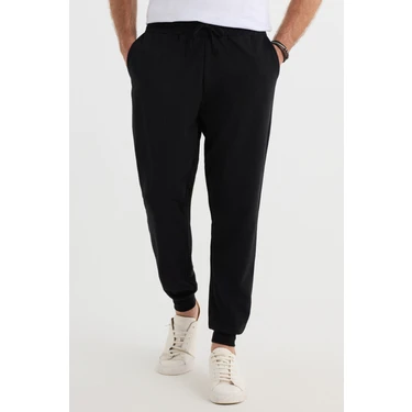 Tudors Erkek Regular Fit Klasik Kesim Beli Bağcıklı Jogger Cepli Lastikli Paça Siyah Eşofman