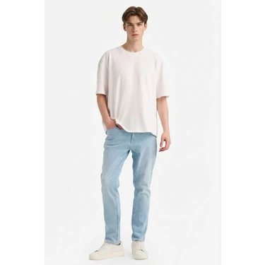 DeFacto Pedro Slim Fit Dar Kalıp Normal Bel Dar Paça Jean Pantolon