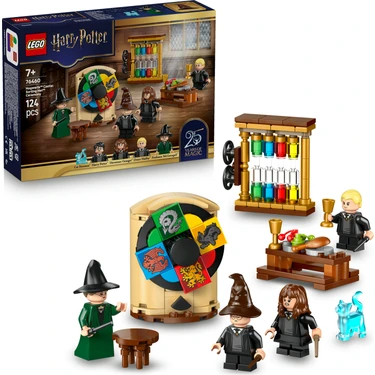 LEGO® Harry Potter™ Hogwarts™ Şatosu: Seçmen Şapka Töreni 76460 - 7+ için Minifigür İçeren Yaratıcı