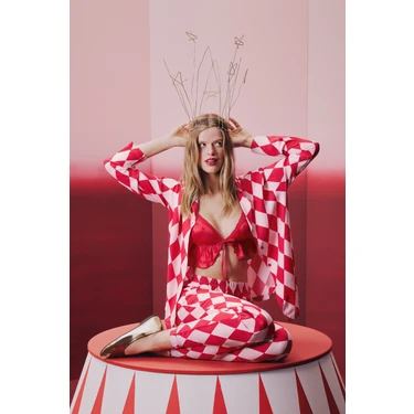 Penti Kırmızı Pantolon Pijama Takımı Kadın Düğmeli Gömlek ile Şık ve Rahat