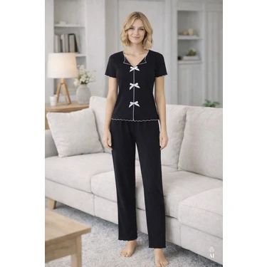 Kadın Kısa Kollu Fiyonklu Fitilli Pijama