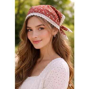 Dantel Detaylı Çiçek Desenli Pamuklu Bandana – Bağlamalı Kadın Saç Bandı / Vintage & Bohem