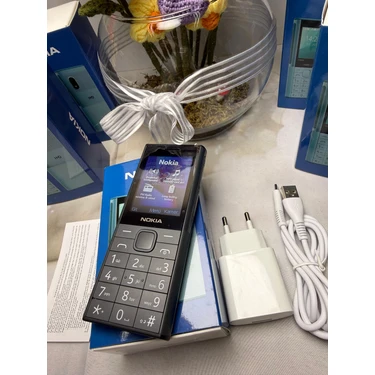 Nokia Yaşlıya Kameralı Yüksek Sesli  Cep