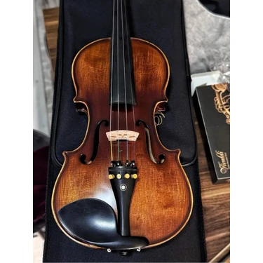 Vivaldi Boya Vivaldi VL-904A Keman 4/4, Solid (Ağaç ), Abanoz Klavye Burgu ve çenelik, Sekizgen
