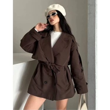 Vess Moda Kadın Acı Kahverengi Rüzgarlık Detaylı Kısa Trençkot Kruvaze Yaka Regular