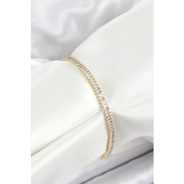 Uravas Store Pirinç Zirkon Taşlı Ince Su Yolu Model Gold Renk Kadın