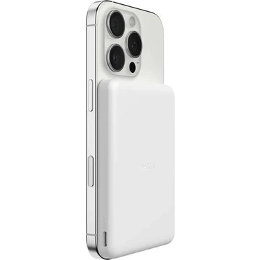 Belkin BPD010HQWH Boostcharge 5.000 Mah Magsafe Uyumlu 15W Kablosuz Slim Powerbank -