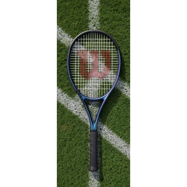 Wilson Ultra 100 V4 Tenis Raketi 300 gr Kordajsız Mavi Fiyatı