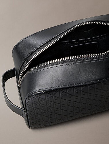 Calvin Klein Embossed Emblem Logo Detaylı Seyahat Çantası görsel 3