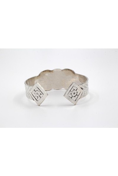 Arasta Concept Kelebek Motifli Bakır Bileklik