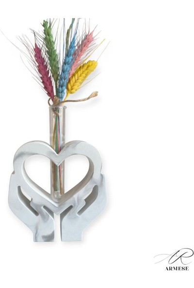 El Yapımı Kalp Figürlü Dekoratif Vazo – Porselen Tozu, 12.5 cm