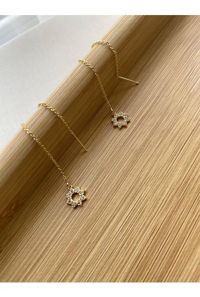 Arasera Çelik Altın Renk Zirkon Taşlı Zincir Detaylı Küpe