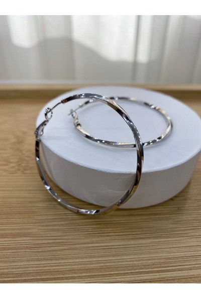 Arasera Çelik Gümüş Renk 3 cm Çaplı Büyük Burma Halka Küpe