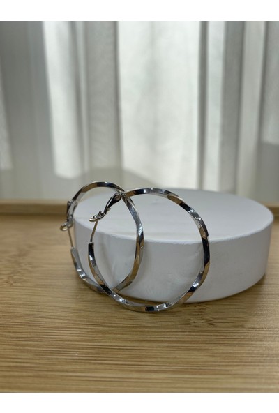 Arasera Çelik Gümüş Renk 3 cm Çaplı Büyük Burma Halka Küpe