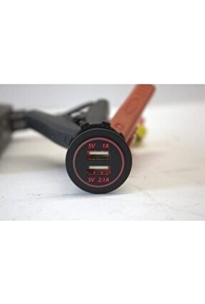 Aracım Oto Aksesuar Çift Portlu USB Şarj Cihazı Suya Dayanıklı Kırmızı 12-32 Volt