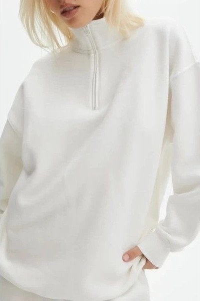 Tarz Yeri Kadın 3 Iplik Pamuklu Oversize Yarım Fermuarlı Yakalı Basic Sweatshirt - Beyaz görsel 3
