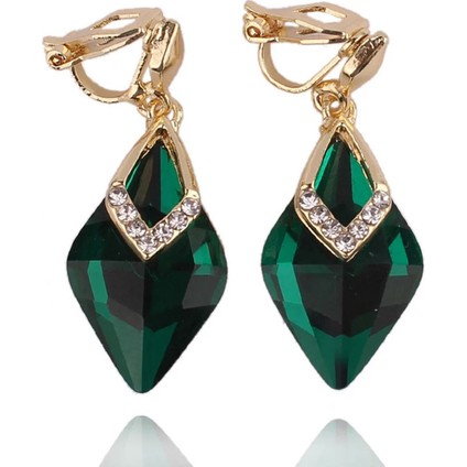7 Renk Yüksek Dereceli Rhinestone Kristal Gözyaşı Damlası Şekli Küpe Klipsi Kadınlar Için Delinmemiş Düğün Lüks Deliksiz Küpeler Yeni (Yurt Dışından)