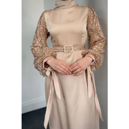 Şehla Kolları Boncuk Işleme Kemerli Abiye Krem fırsatları