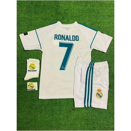 Real Madrid Ronaldo 2018 Beyaz Takım Çocuk Alt-Üst Takım T-Shrt +Şort+Çorap+Bileklik fiyatları