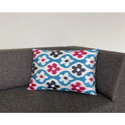 40 x 60 cm Ikat Kadife Kırlent Kılıfı, Çiçekli Desenli El Dokuma Yastık Kılıfı, Modern Ev Dekoru