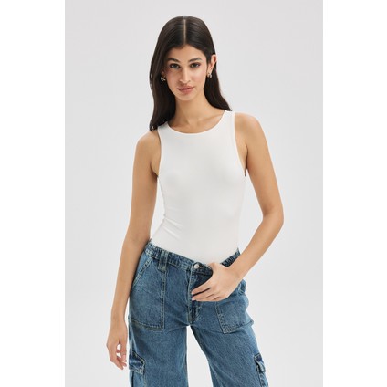 Halter Yaka Vücuda Oturan Body