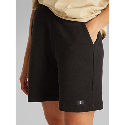 Woven Label Shorts fırsatları