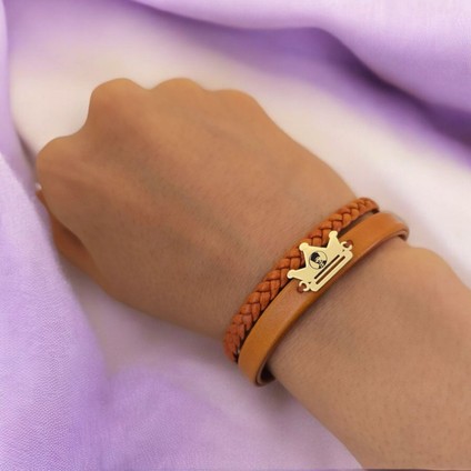 Atatürk Temalı Taç Motifli 14 Ayar Altın Plakalı Kahverengi Derili Hediye Bileklik-467SEMBOL