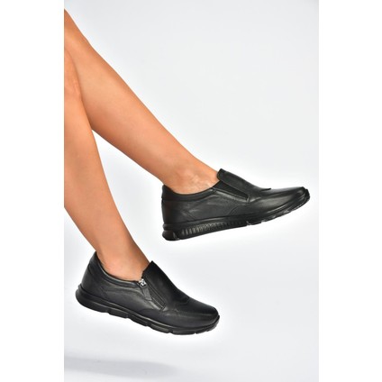 U555164003 Siyah Hakiki Deri Comfort Ortopedik Taban Kadın Ayakkabı fiyatları