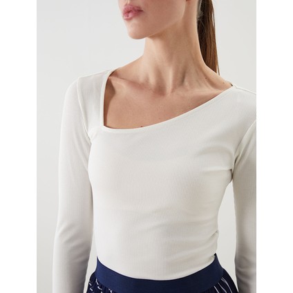 Yeni Sezon Asimetrik Yaka Kadın Tişört modelleri