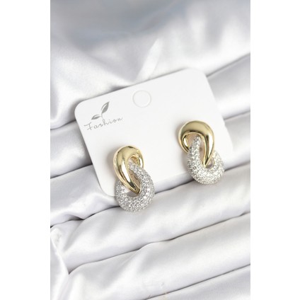 Sarmal Model Gold Gümüş Renk Pirinç Kadın Küpe - Lisinya