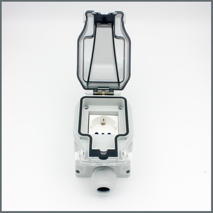 Su Geçirmez IP66 Sıva Üstü Kutulu Dış Ortam Prizi (Bahçe, Garaj)