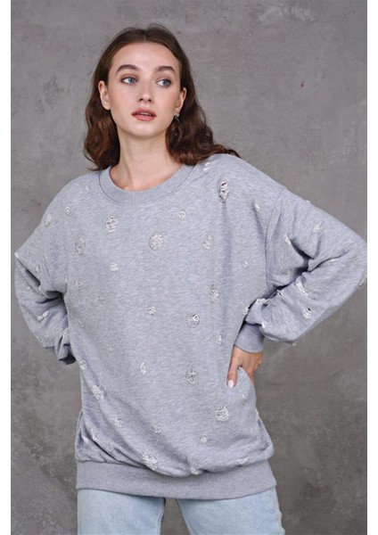 Fancy Kadın Bisiklet Yaka Komple Yırtık Detaylı Oversize Sweatshirt