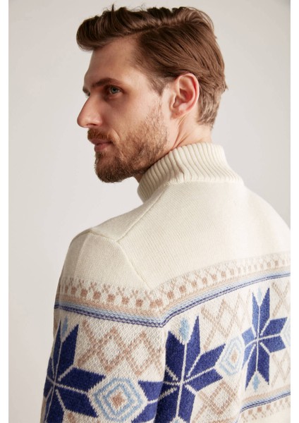 Kar Desenli Yarım Balıkçı Yaka Lambswool Ekru Kazak modelleri