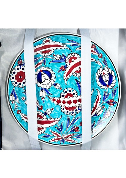 Lotus Motifli Iznik Çini Vazo Tabak Set