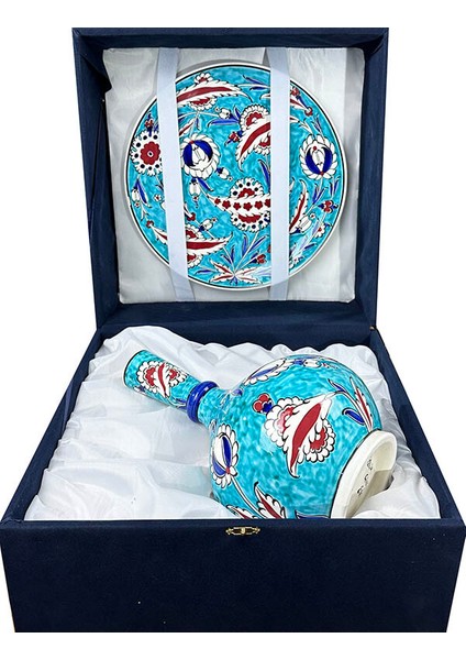 Lotus Motifli Iznik Çini Vazo Tabak Set
