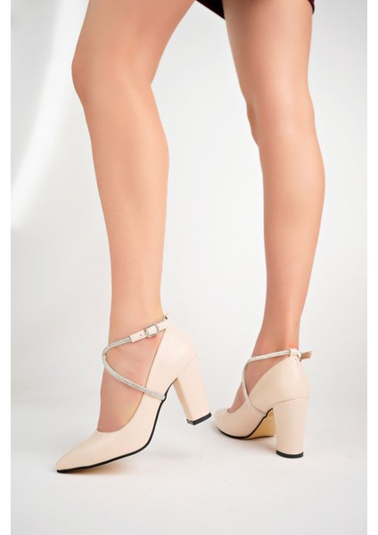 Dolgu Taban Biyesi Taşlı Krem Cilt Kadın Ayakkabı modelleri