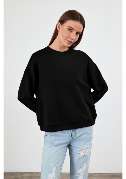 Kadın Mary Siyah Bisiklet Yaka Yumuşak Dokulu Basic Sweatshirt (Cupro)