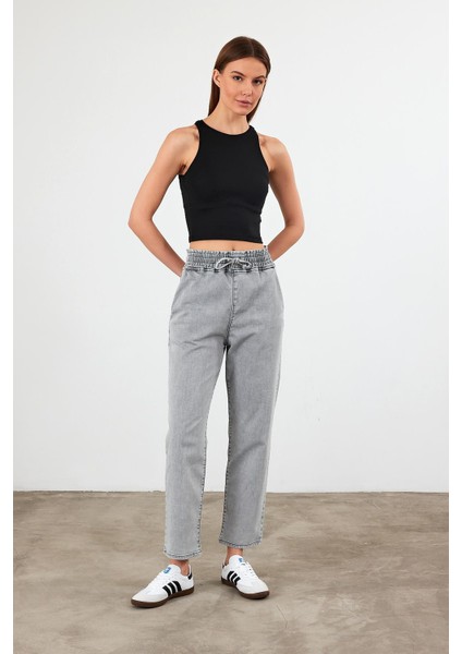 Kadın Sandra Siyah Halter Top Crop Atlet