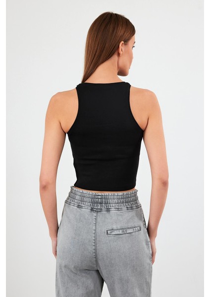 Kadın Sandra Siyah Halter Top Crop Atlet