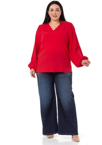Büyük Beden Yakası Zincir Detaylı Kol Ağzı Lastikli Kırmızı Bluz fiyatları