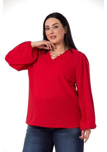 Büyük Beden Yakası Zincir Detaylı Kol Ağzı Lastikli Kırmızı Bluz indirimleri