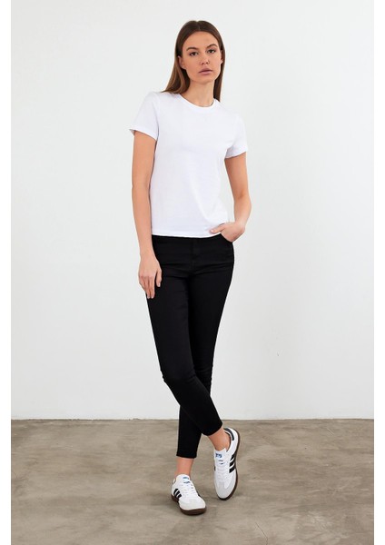 Kadın Rachel Beyaz Bisiklet Yaka Slim Fit Basic Tişört fiyatları