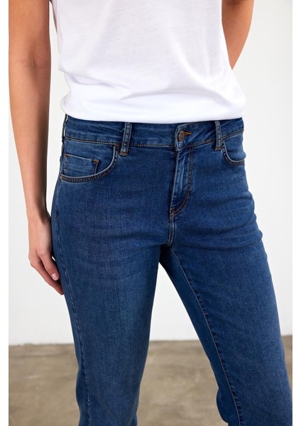 Kadın Gabriel Dark Blue Straight Fit Jean Pantolon (Lyocell) modelleri