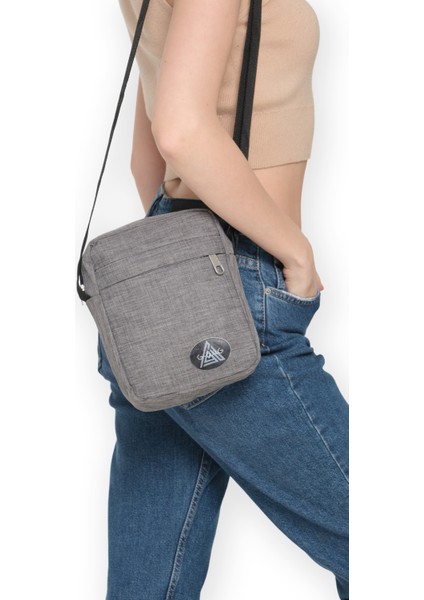 Geniş Ön Cepli Unisex Free Bag Omuz Askılı Çanta Çapraz Askılı Çanta