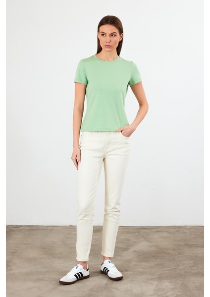 Kadın Rachel Çağla Bisiklet Yaka Slim Fit Basic Tişört
