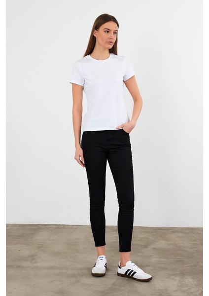 Kadın Rachel Beyaz Bisiklet Yaka Slim Fit Basic Tişört modelleri