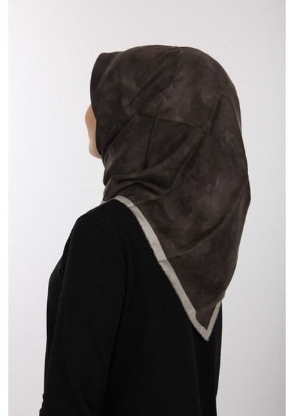 90*90 Siyah Sura Ipek Eşarp 7208701 - 371 modelleri