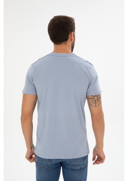 Erkek Mavi Bisiklet Yaka Pamuklu Relaxed Fit T-Shirt fırsatları