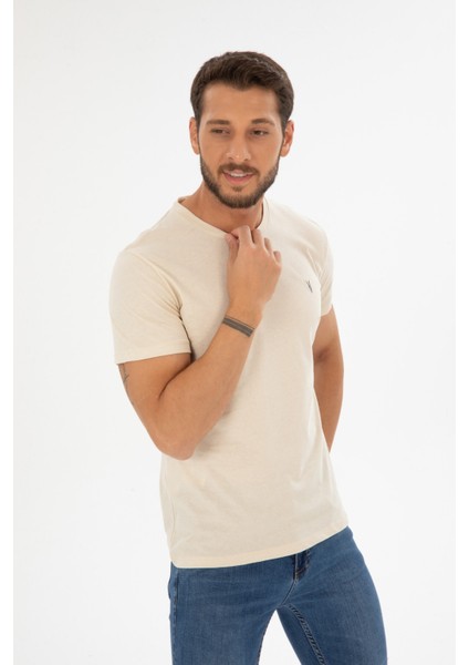 Erkek Krem Bisiklet Yaka Pamuklu Relaxed Fit T-Shirt indirimleri